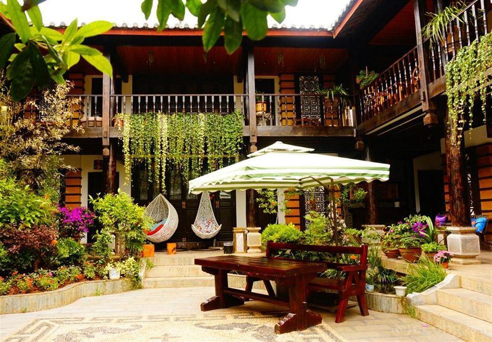 Lijiang Wangjia Courtyard Inn 外观 照片