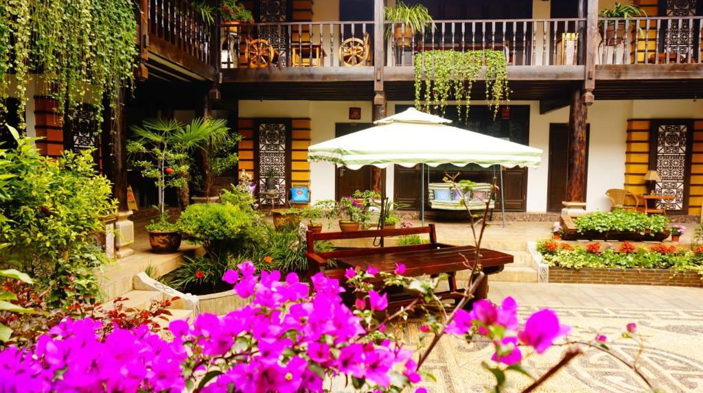 Lijiang Wangjia Courtyard Inn 外观 照片