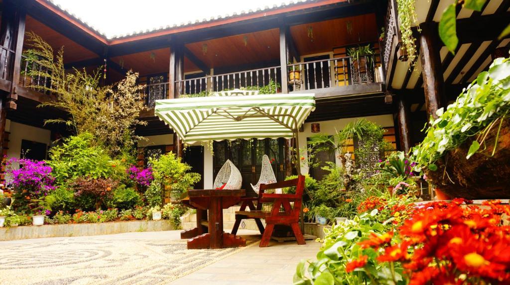 Lijiang Wangjia Courtyard Inn 外观 照片