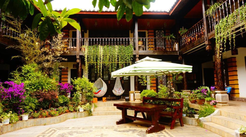 Lijiang Wangjia Courtyard Inn 外观 照片