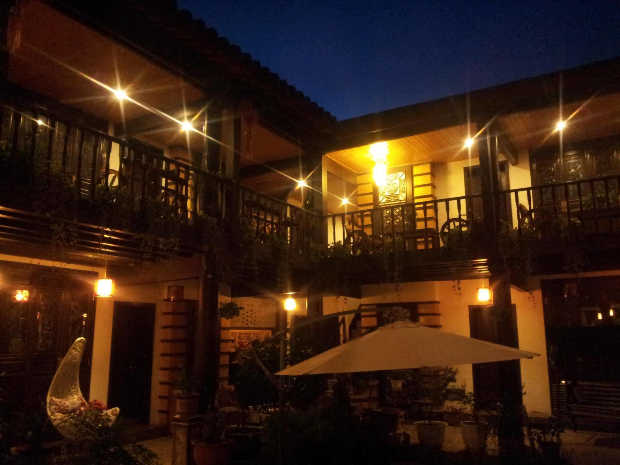 Lijiang Wangjia Courtyard Inn 外观 照片